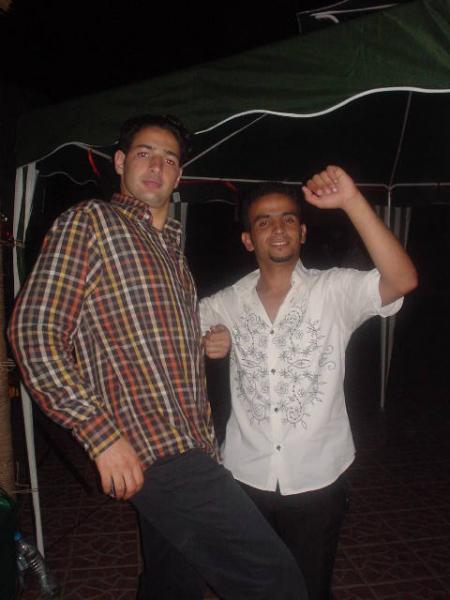tebarkelah 3la ba uness